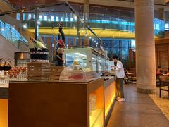 -松山湖凯悦酒店·Café自助餐厅·周末火舞秀表演