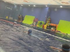 -龙格亲子游泳·水育早教运动中心(绿宝中心)