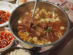牛排骨浓汤-本家韩国烤肉(青岛万象城店)