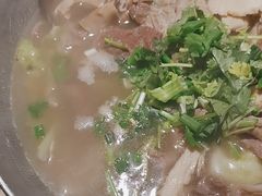 -渔语鱼酸菜鱼新川菜(来福士店)