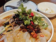 -老何二婶家铁锅炖·东北菜(白石洲店)