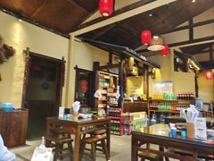 大堂-富正毅三下锅·湘西韵味(天门山索道店)