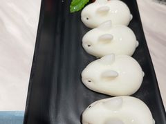 小了白了兔-大树餐厅(益田假日店)