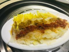 黄金娃娃菜-船梆煮•蒸汽海鲜·炉火烤肉(五四广场店)