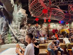 -探洞工场(丰科万达旗舰店)