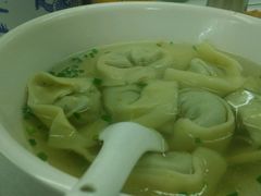 -潘国仙耳光馄饨(黄家阙路店)