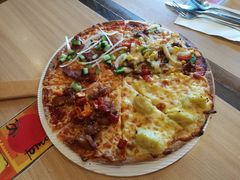 薄脆出色四合一比萨-必胜客(会展店)