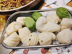 -山河屯铁锅炖·非遗东北菜(南山店)