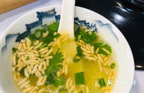 Earthworm Stew with Old Chicken