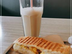-必胜客(东莞地王店)