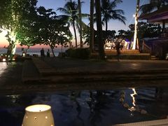 -巴厘岛洲际酒店池畔餐厅(InterContinental Bali Resort)