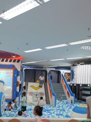 -孩子王童乐园(西安盛龙店)