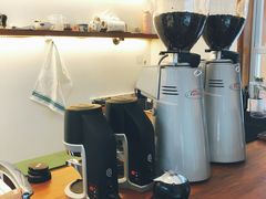 -Line 咖啡(石厦花园店)