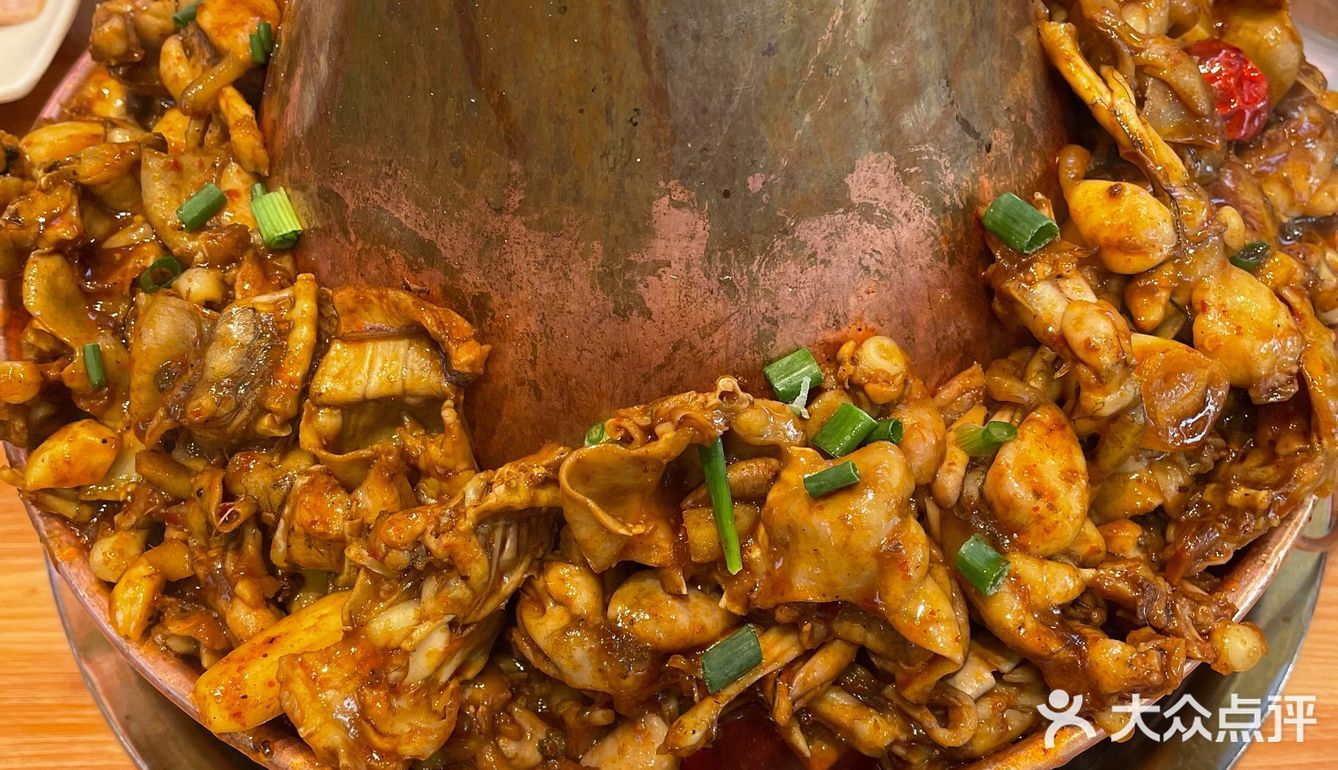 探店牛蛙[悠闲]