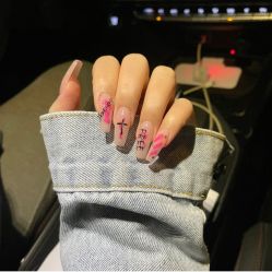 -悦指间美甲美睫