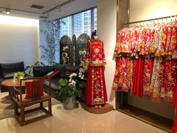 -藤薰定制中式嫁衣礼服旗袍店