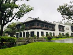 -杭州西湖柳莺里酒店