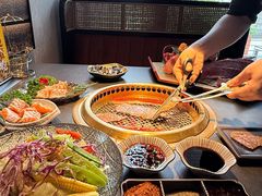 -铭牛烧肉·和牛海鲜自助(高新月牙湖店)