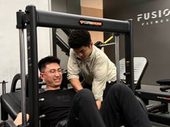 -FUSION FITNESS 热炼健身(万象天地店)