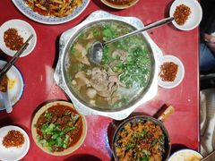 -谢老五跷脚牛肉·非遗传承店
