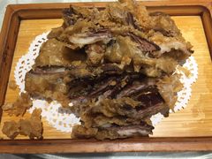 脆皮肘子-新侨小馆(东直门北小街店)