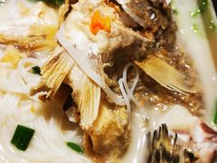 -胖子鱼粉(采霞街店)