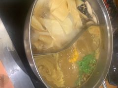 -呷哺呷哺 黄金牧场 (盛世天骄店)