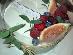 法式淡奶黄桃（草莓）蛋糕-美丽心情蛋糕(江苏路店)