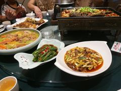 -万重锦·人文川菜馆(骡马市店)