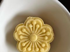 经典定胜糕-同得兴 Since·1995 传统苏式面馆(嘉馀坊店)