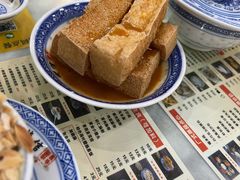 蒜香炸豆腐-捷信牛奶甜品世家(柳巷店)