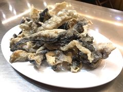 炸鱼皮-胡须佬鸡煲四季火锅(龙珠大道店)