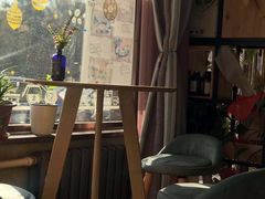 靠窗位-ZING COFFEE 镜咖啡