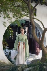 -一揽芳华汉服旗袍体验馆(拙政园店)
