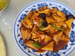 -天天向上素食餐厅(五台山店)