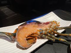 -雍容荟帝王蟹活龙虾展台自助(IFS黑金店)