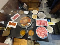 -宽板凳老灶火锅(簋街店)