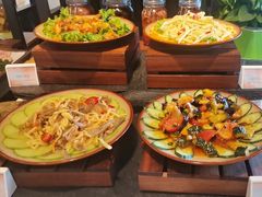 -松咖啡自助餐厅·松北香格里拉