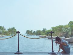 -亚龙湾喜来登·美景台大堂吧