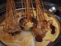 -佰人王串串香火锅(洋珠巷店)