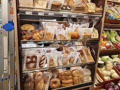 -绿叶子(春秀路店)