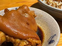 金牌卤猪脚-红猪卤肉饭(大西洋美食城店)