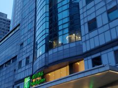 -上海浦东假日酒店