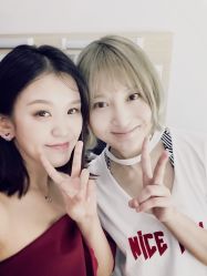 -上海彩妆秀摄影设计有限公司