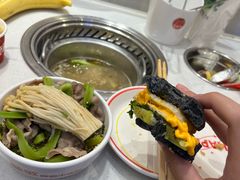 -龍歌自助小火锅(市北CBD万达店)