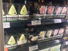 -胖东来生活广场(健康路店)