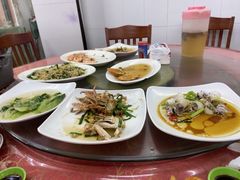 -滑记海鲜饭店·老字号(海鲜街店)