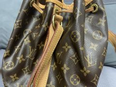 -小飞侠奢侈品回收 寄卖 养护(宝山宝龙广场店)