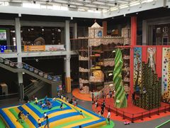 -蒙特利亲子乐园