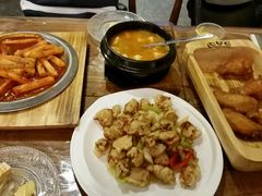 -炸鸡情侣韩式料理(中央大街店)